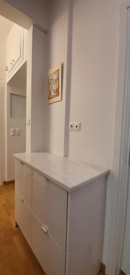 Kolonaki Lux Apartment By Gianttrip Atenas Exterior foto